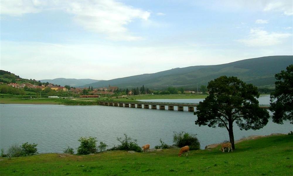 Hotel Rural La Corte De Los Pinares Vinuesa Bagian luar foto